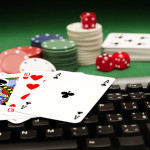 make money by playing online poker_classiblogger_image